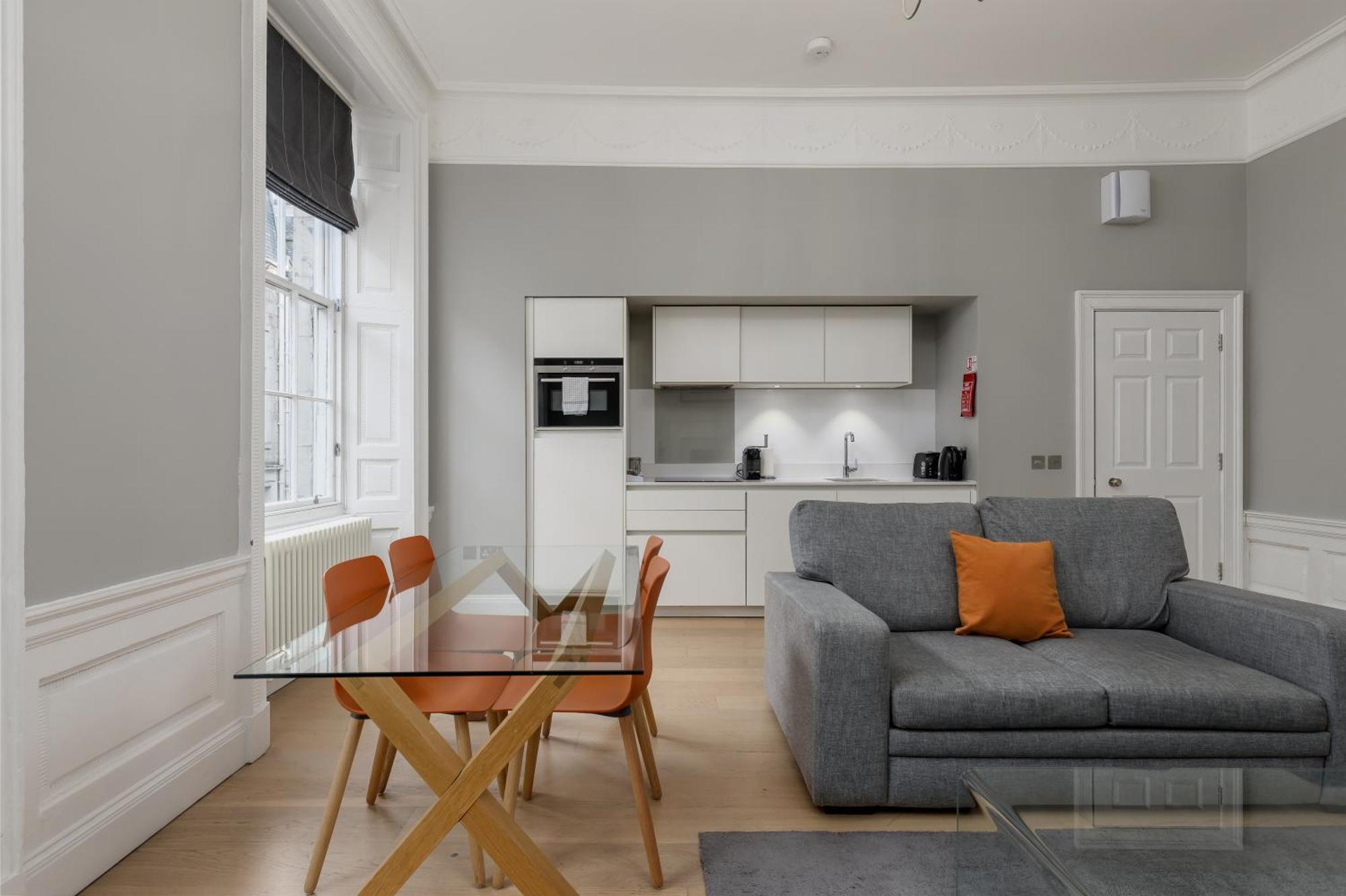 Destiny Scotland - Hill Street Apartments Edinburgh Bagian luar foto