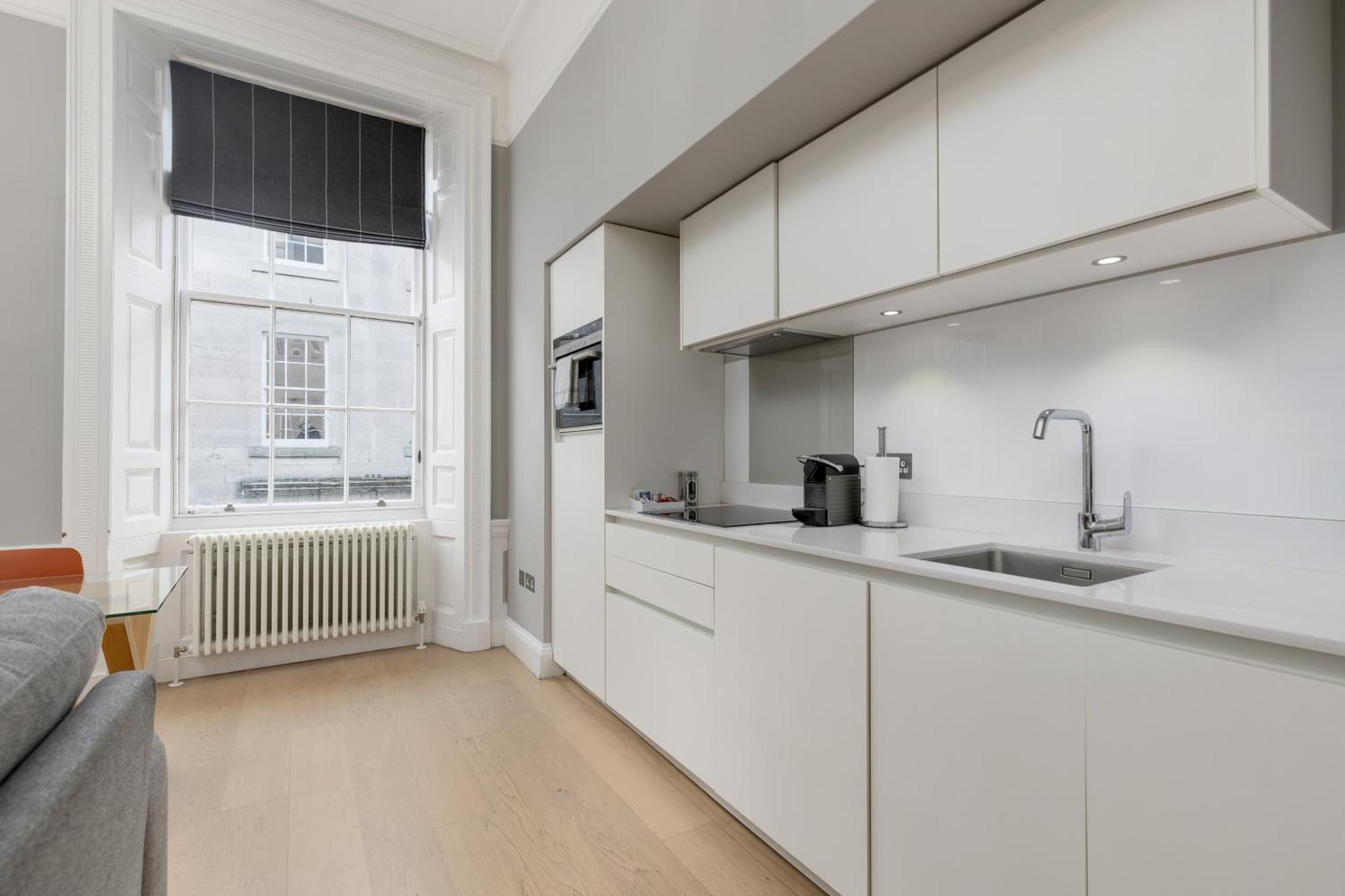 Destiny Scotland - Hill Street Apartments Edinburgh Bagian luar foto