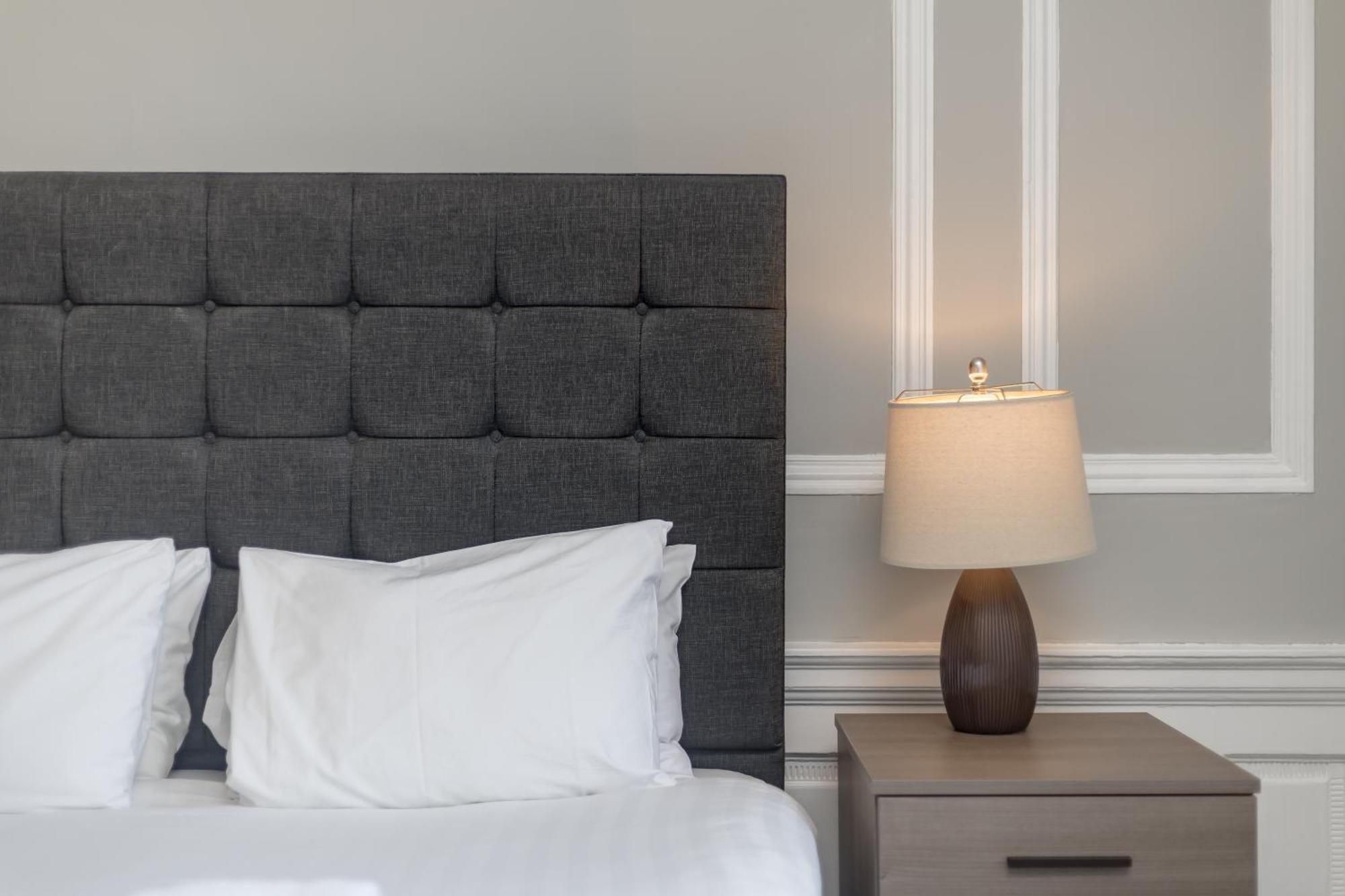 Destiny Scotland - Hill Street Apartments Edinburgh Bagian luar foto
