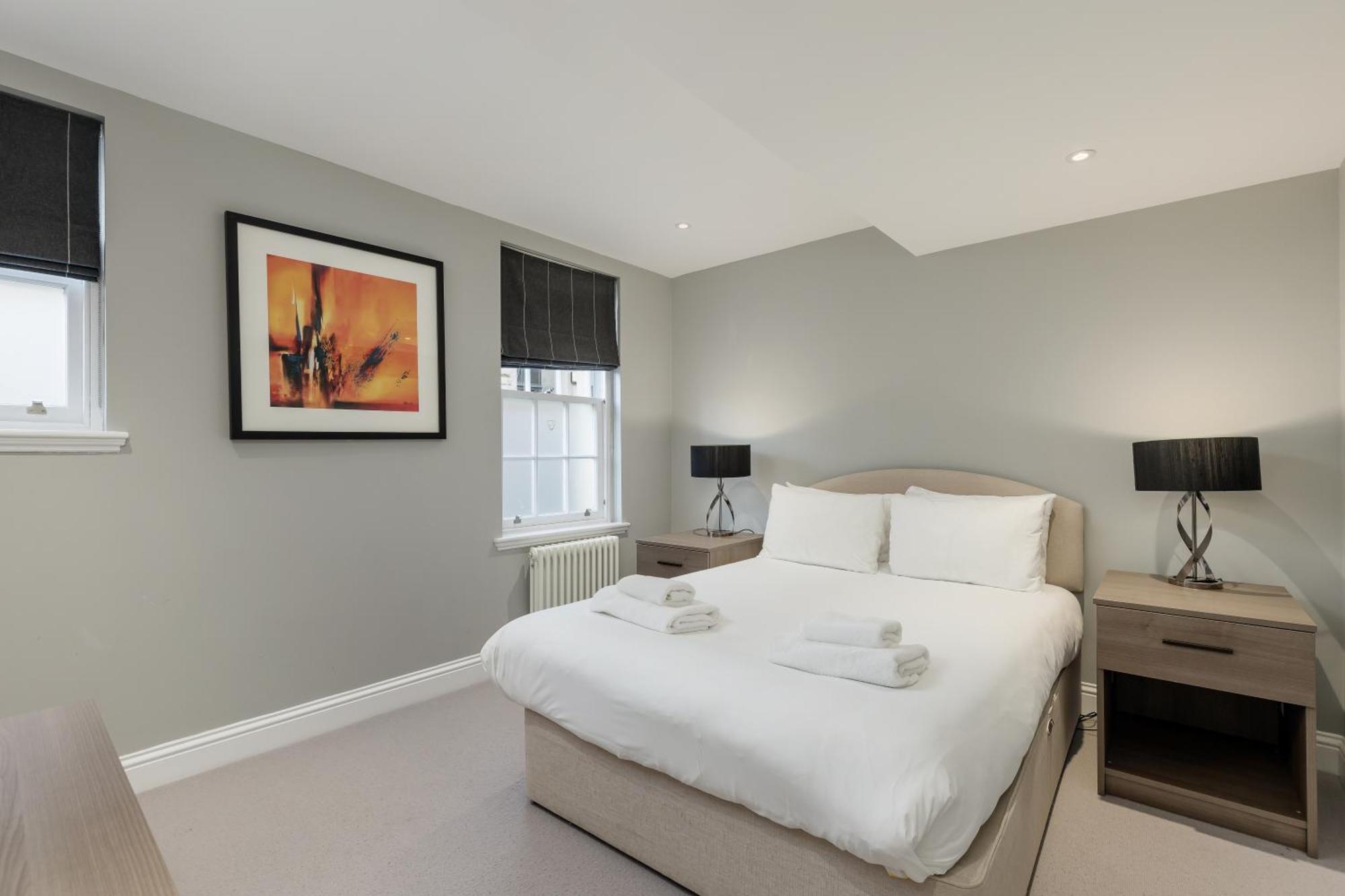 Destiny Scotland - Hill Street Apartments Edinburgh Bagian luar foto