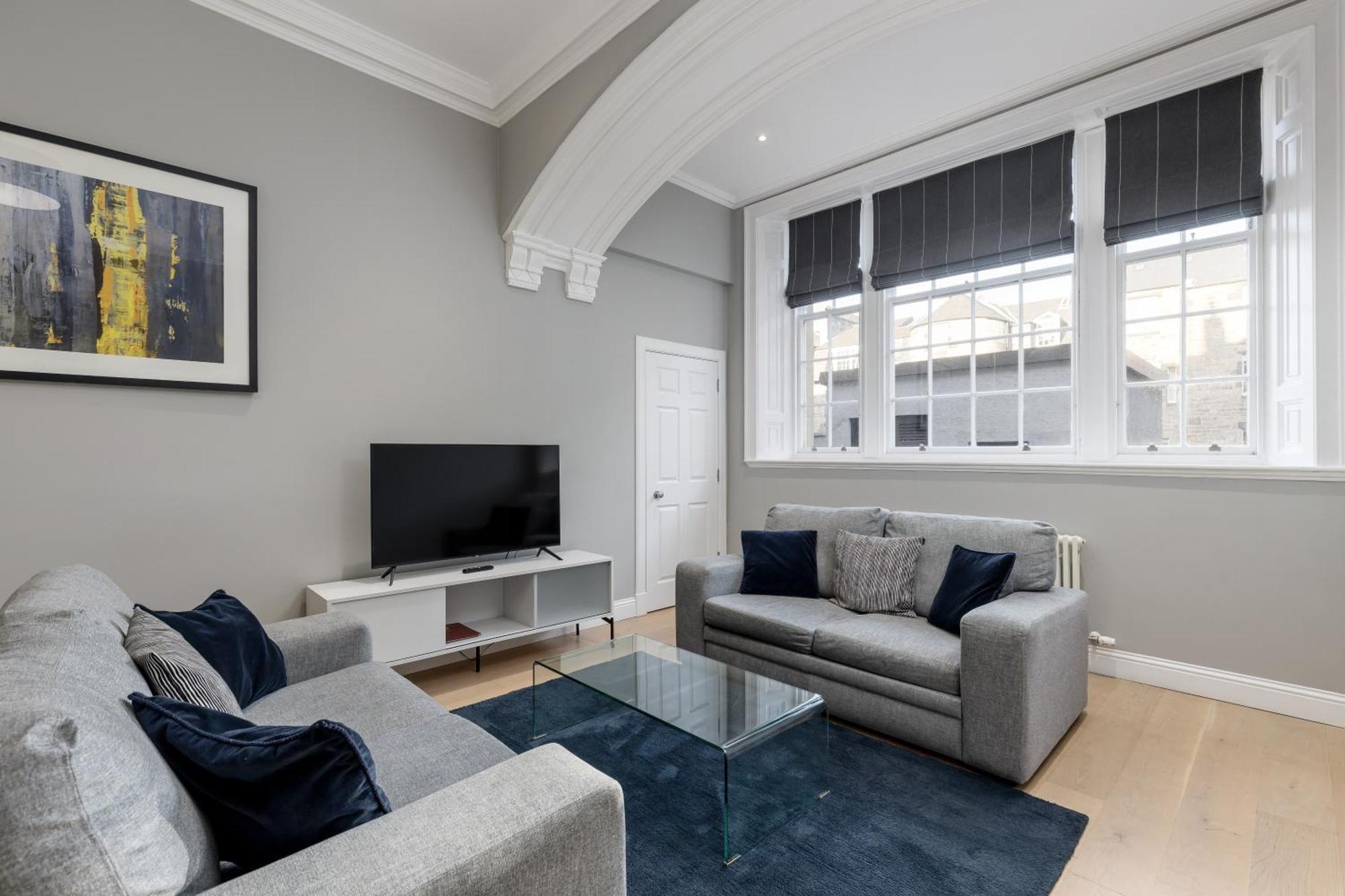 Destiny Scotland - Hill Street Apartments Edinburgh Bagian luar foto